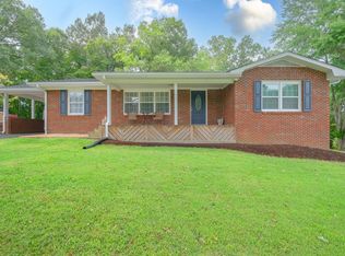 818 Glisson Rd, Paris, TN 38242