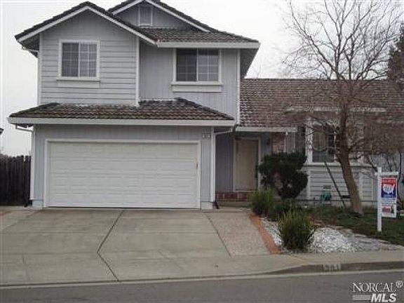 2nd image of 991 Burrell Dr