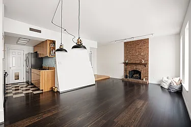 186 Hester Street, #2