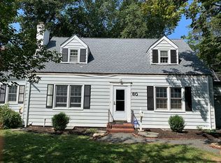 60 Crestwood Dr, Huntington Station, NY 11746