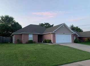 1207 E Ken Leach, Siloam Springs, AR 72761