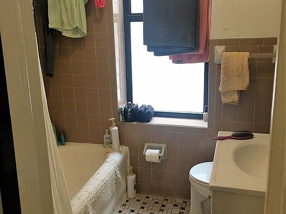 5th image of 231 Ocean Ave APT 2K