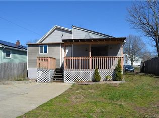 48 Bowen St, Hamden, CT 06514