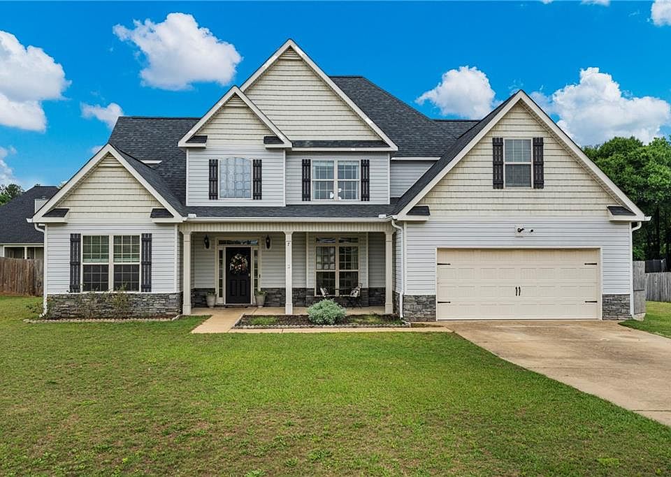 1st image of 7 Blackfoot Cir