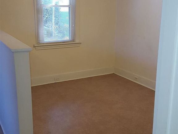 529 park eat in kitchen