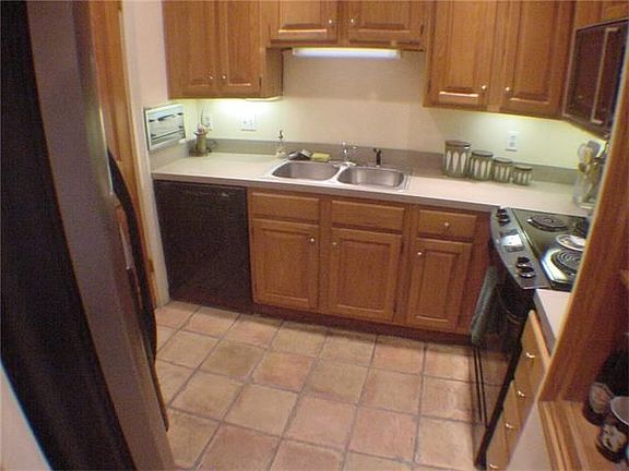 5th image of 1229 Amelia St