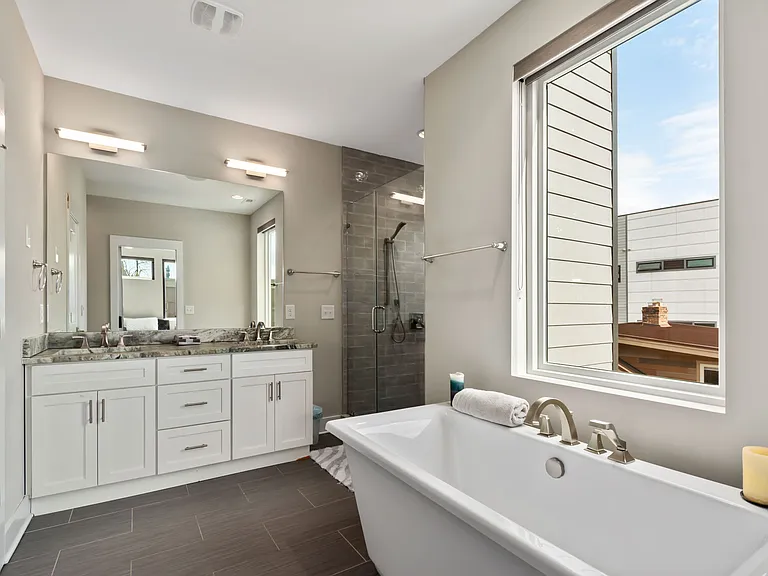 924 Westbrook Dr #A — Photo 12