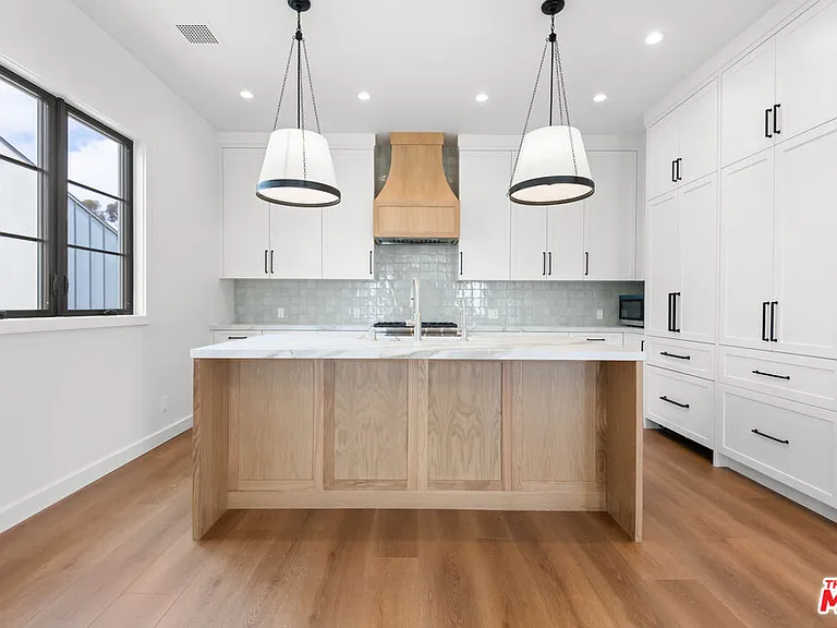 930 Lincoln Blvd #B — Photo 11