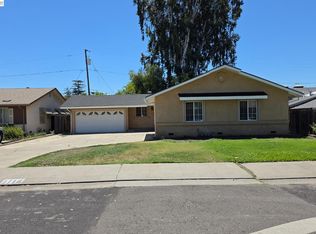 1114 W Downs St, Stockton, CA 95207