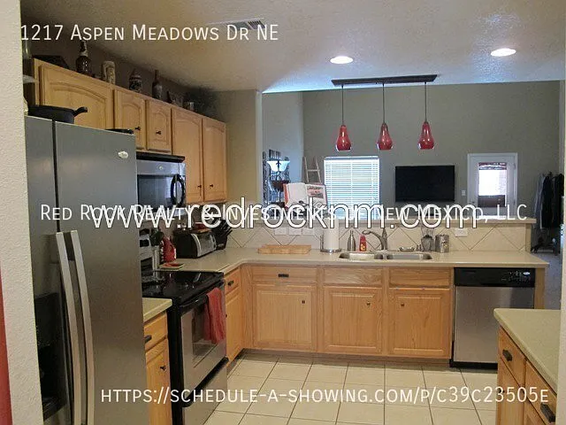 1217 Aspen Meadows Dr NE — Photo 7