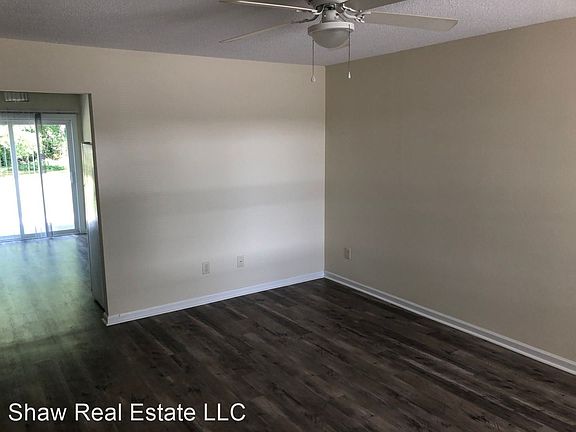 3rd image of 4806 Kubeck Ct