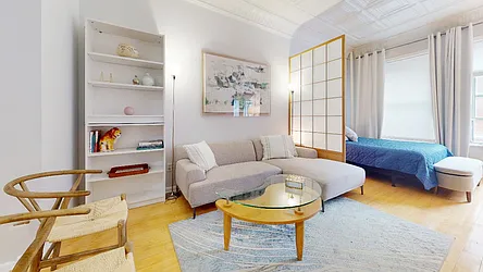 Rented by Metro Garden Realty NYC