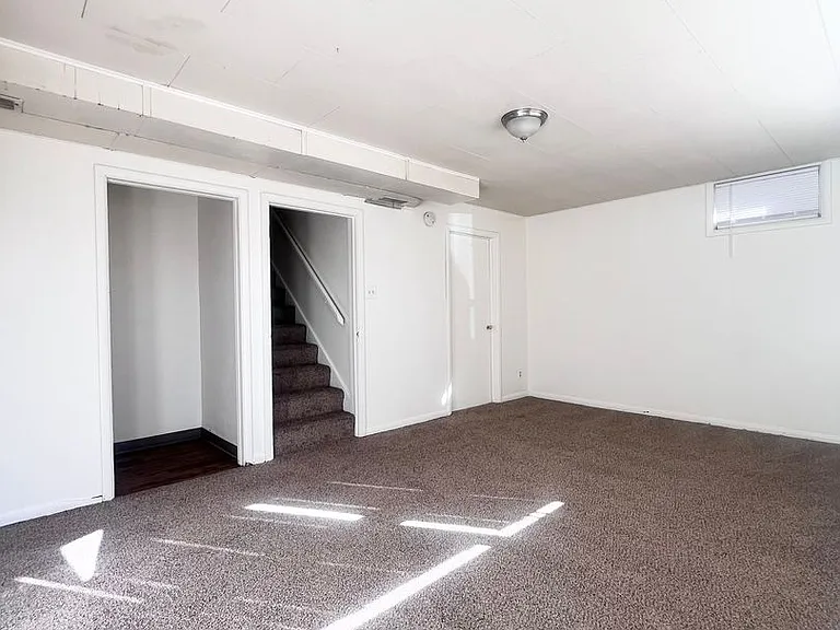 1346 & 1348 Pine St — Photo 8