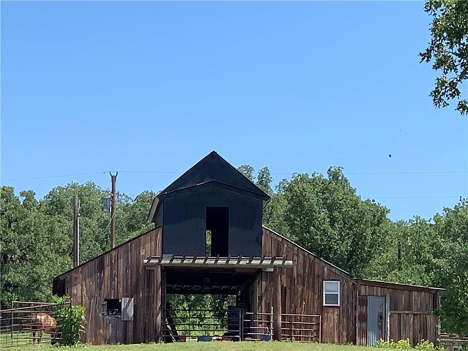 1st image of 1426 County Road 1590