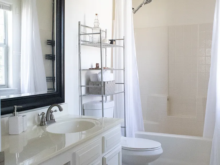 210 Rockwood Pl — Photo 33
