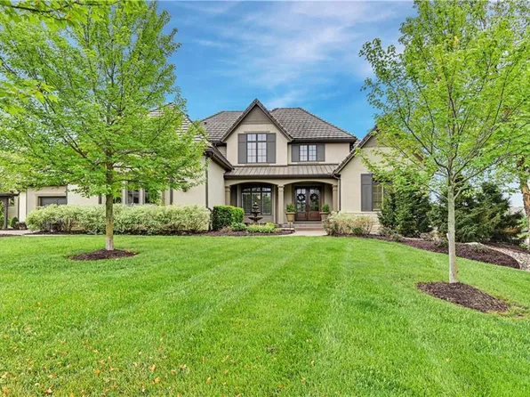 11419 W 161st Ter, Overland Park, KS 66221