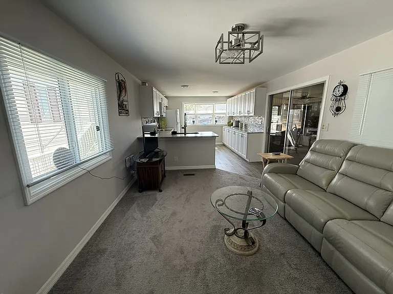 2906 Coquina Esplanade — Photo 4