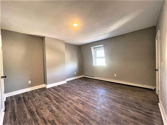 Bedroom #1