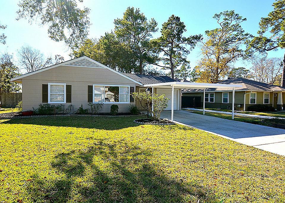 1st image of 1803 Ebony Ln