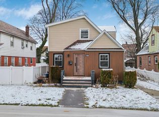 118-27 201st Street, Saint Albans, NY 11412