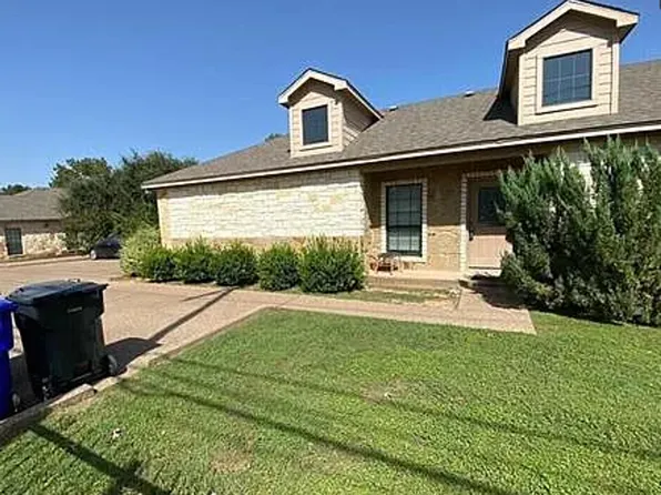 2528 S 3rd St, Waco, TX 76706