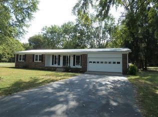 901 Winding Ln, Russellville, KY 42276