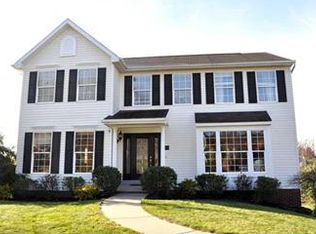 251 Fox Meadow Dr, Wexford, PA 15090