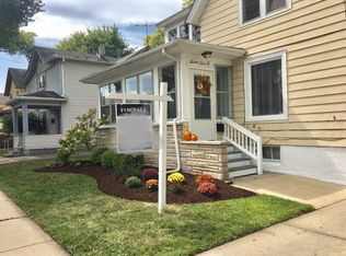 560 Penn Ave, Aurora, IL 60506