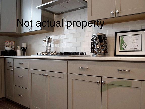 5th image of 5968 Heather Dr