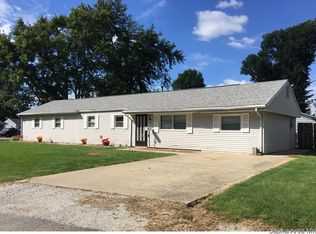 3225 Buckner St, Springfield, IL 62703