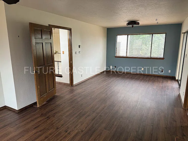 5021 Calle Del Cielo NE — Photo 5