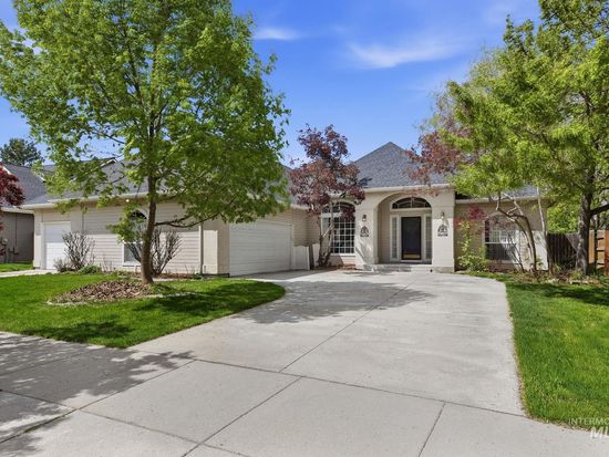 3043 S Slate Creek Way, Meridian, ID 83642