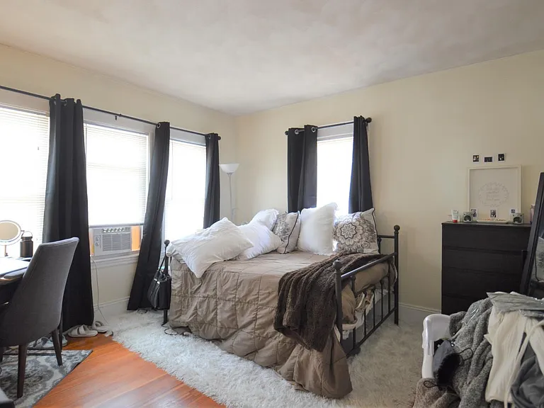 18 Hunnewell Ave #2 — Photo 6