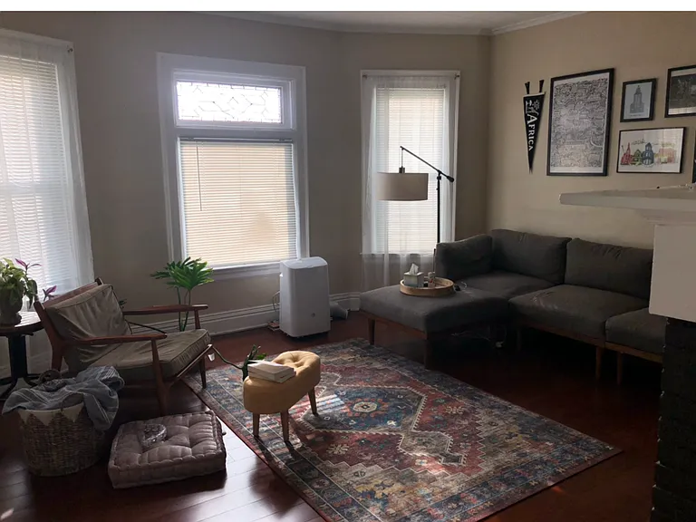 13 Abbottsford Pl #2 — Photo 4