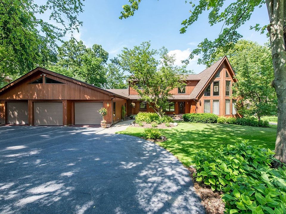 1st image of 22644 W Loon Lake Blvd