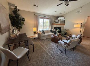 780 Rachael St UNIT 304, North Liberty, IA 52317