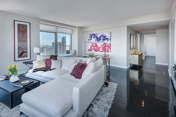 Rented by Corcoran | media 22