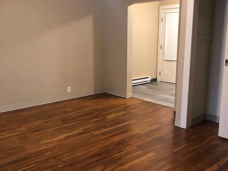 2131 NW Davis St — Photo 9