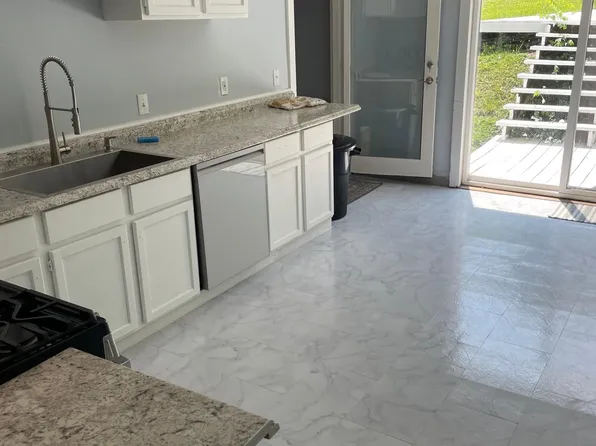 1009 Highland Ave, Bluefield, WV 24701