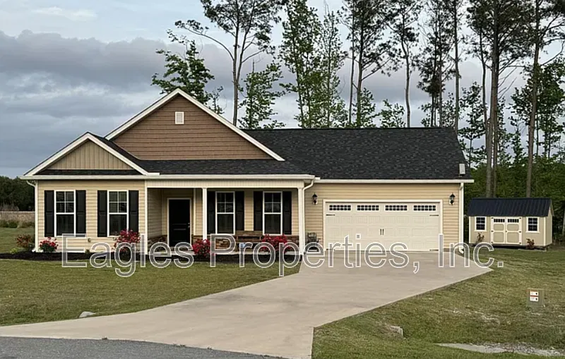 3 bed, 2.0 bath, 1448 sqft, $1,950 — Photo 2