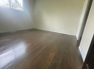 200 N Christine Cir #1, Mount Clemens, MI 48043