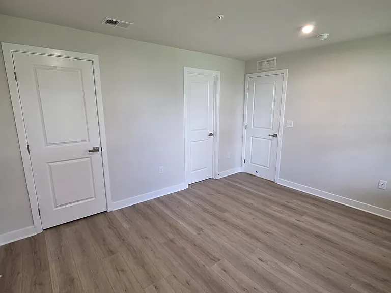 8 Weldon Way — Photo 56