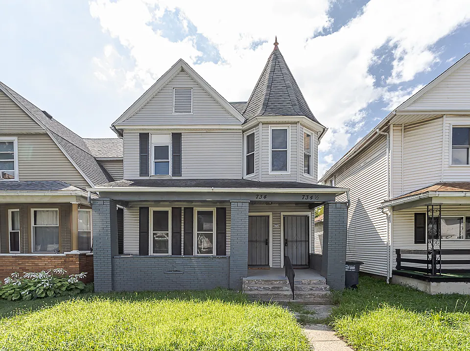 734 Parker Ave #2