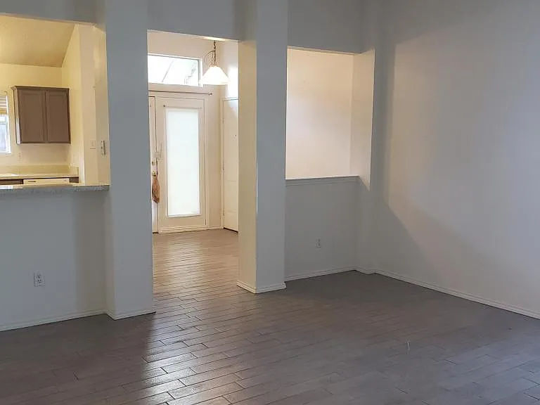 924 Hillrise Dr — Photo 28