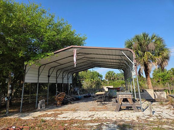 3rd image of 19833 NW 280th Street