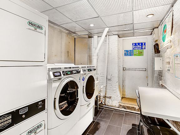 5th image of 128 W 13th St APT 11