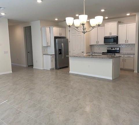 2nd image of 3227 Baravaldo Cir