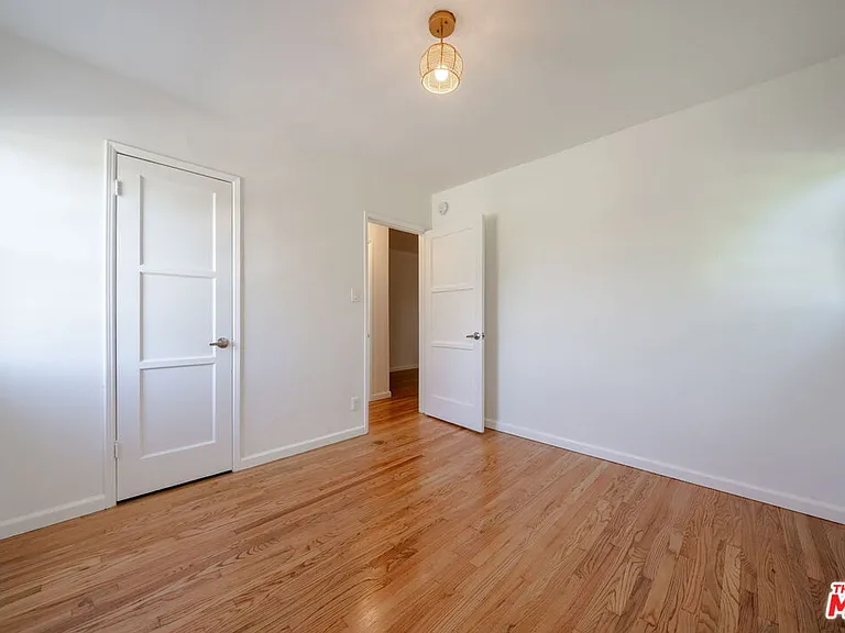 823 Highland Ave #11 — Photo 10
