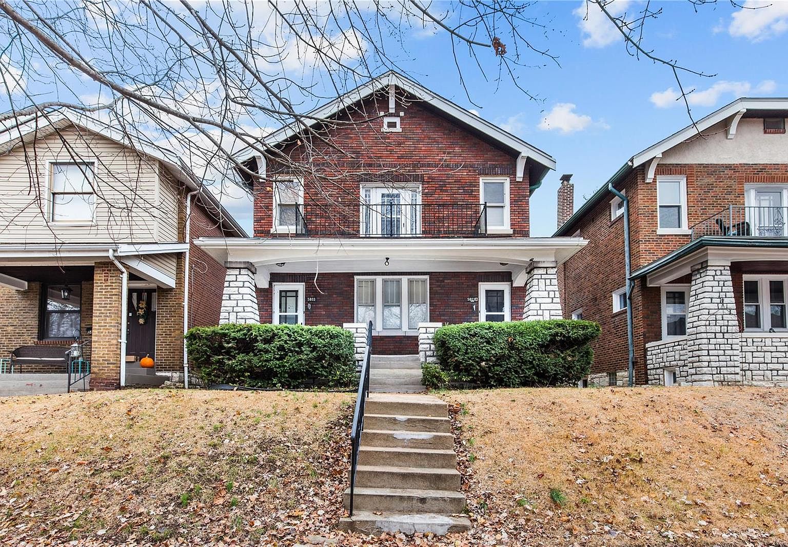 5803 Dewey Ave, Saint Louis, MO 63116 | Zillow