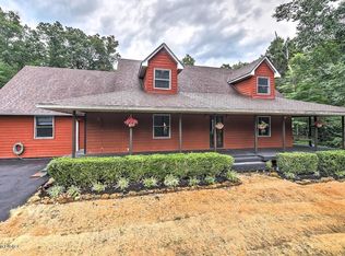 297 E Peaceful Ct, Shepherdsville, KY 40165